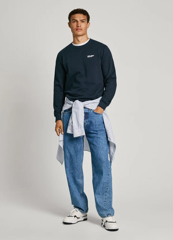 PM582703